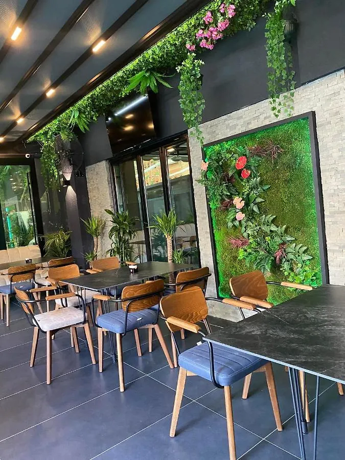 313 Boutique Hotel Tirana 4*,  Albanie