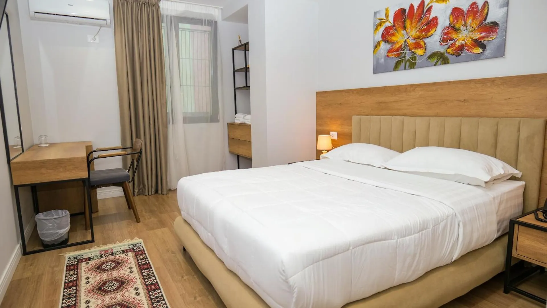 313 Boutique Hotel Tirana