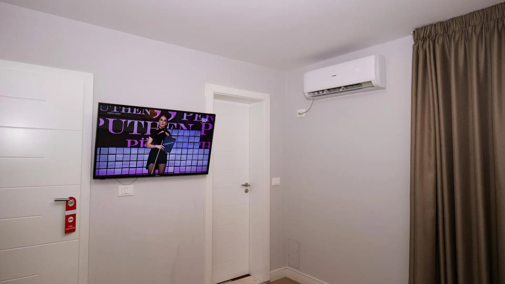**** Hotel 313 Villa City Center Tirana Albania